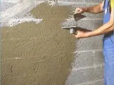 Außenverkleidung mit Putz