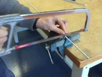 Die Vorbereitung der Gewindestange