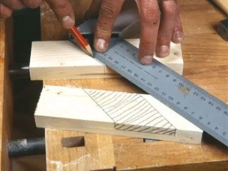 Herstellen einer schrägen Kerbe