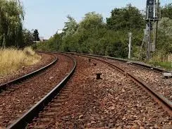 Bahnschwellen : Achtung GEFAHR!