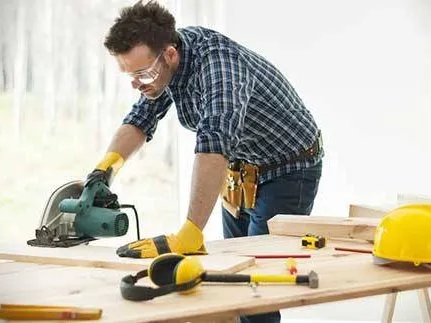 Herstellung und Befestigung einer Knagge