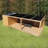 Poolhaus ausgestattet mit SUNDIY 20 mm Mechanismen und Aluminiumlamellen in der Farbe RAL 9005